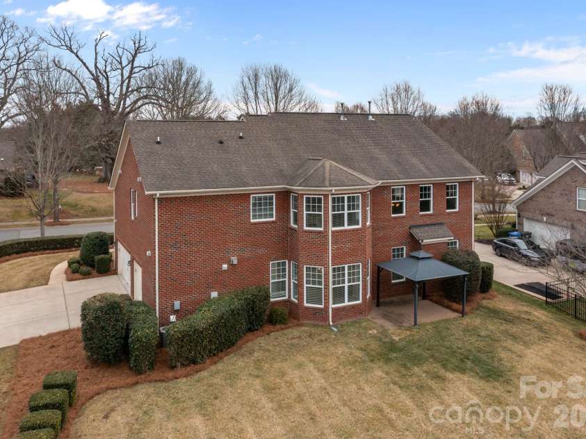 126 Northbridge Drive, Mooresville, NC 28115.  MLS# CAR4346083, YatesRealty ID 17501. 