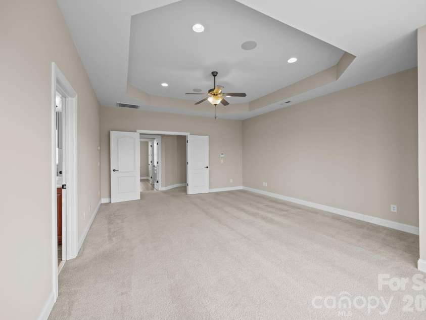 126 Northbridge Drive, Mooresville, NC 28115.  MLS# CAR4346083, YatesRealty ID 17501. 