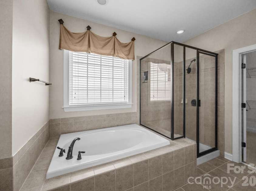126 Northbridge Drive, Mooresville, NC 28115.  MLS# CAR4346083, YatesRealty ID 17501. 