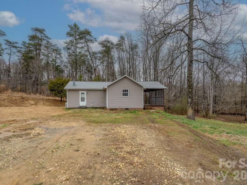 602 Rothrock Road, Rockwell, NC 28138.  MLS# CAR4351322, YatesRealty ID 17502. 