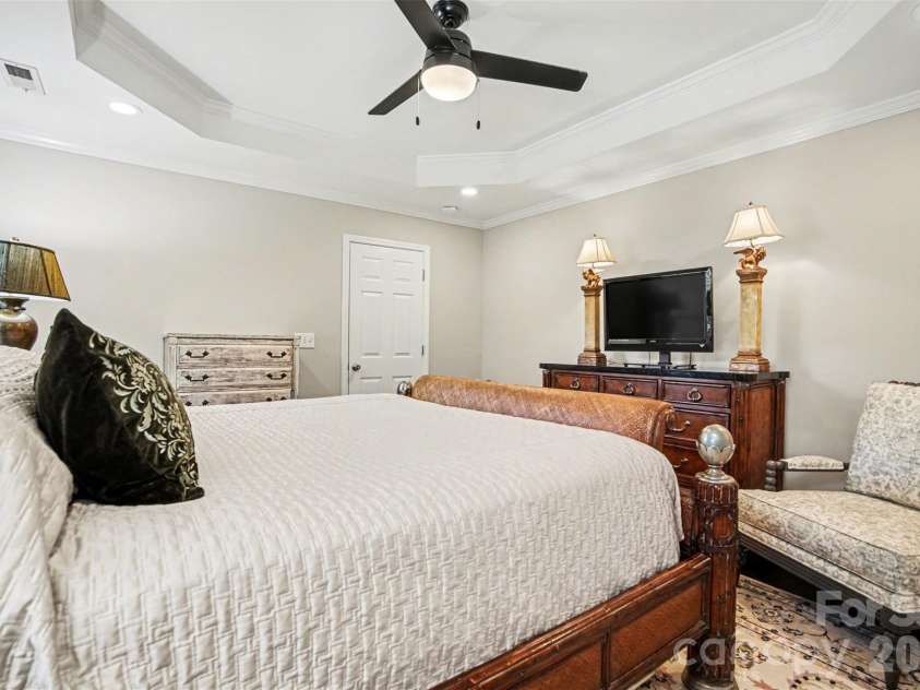 826 Savannah Place Drive, Fort Mill, SC 29715.  MLS# CAR4359674, YatesRealty ID 17503. 