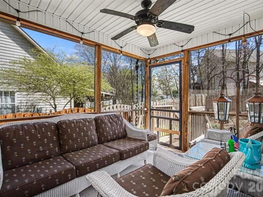 826 Savannah Place Drive, Fort Mill, SC 29715.  MLS# CAR4359674, YatesRealty ID 17503. 