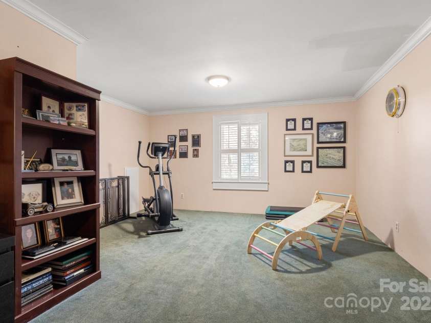 1335 Marion Street, Shelby, NC 28150.  MLS# CAR4220085, YatesRealty ID 17505. Rec room/bonus room