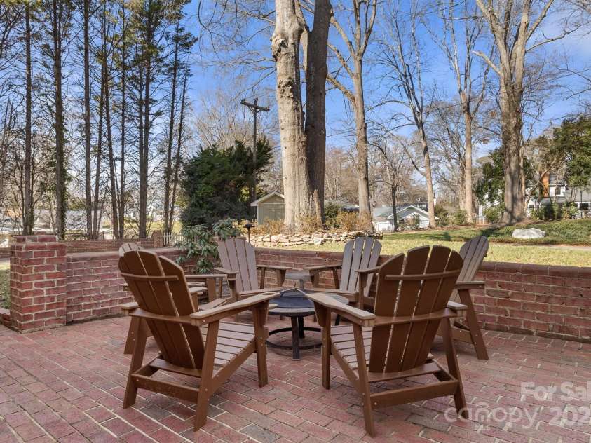 1335 Marion Street, Shelby, NC 28150.  MLS# CAR4220085, YatesRealty ID 17505. Wonderful for entertaining!