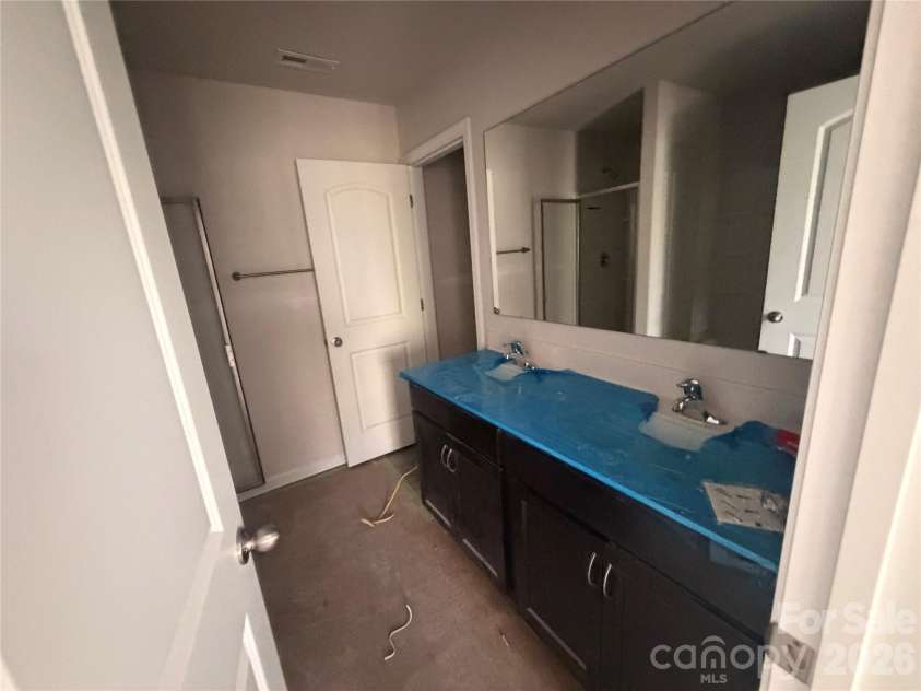 304 Elm Street, Lancaster, SC 29720.  MLS# CAR4353143, YatesRealty ID 17505. Primary Bath 