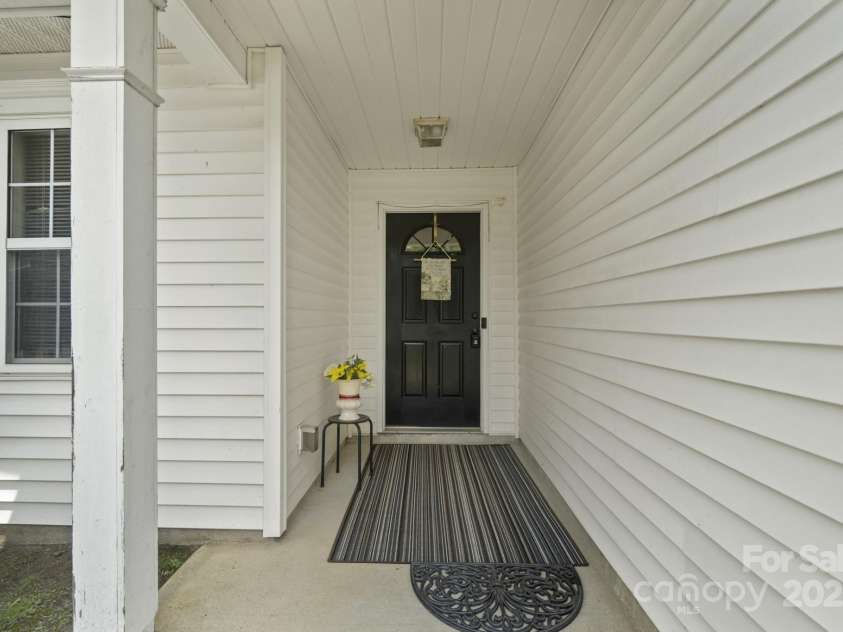 181 Mott Road, Mooresville, NC 28115.  MLS# CAR4254701, YatesRealty ID 17507. 