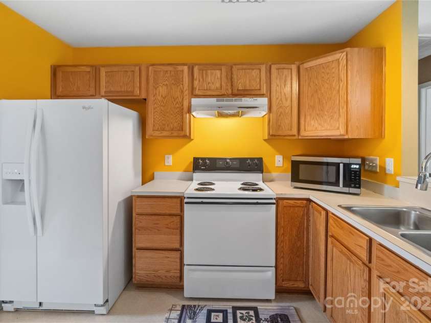 181 Mott Road, Mooresville, NC 28115.  MLS# CAR4254701, YatesRealty ID 17507. 