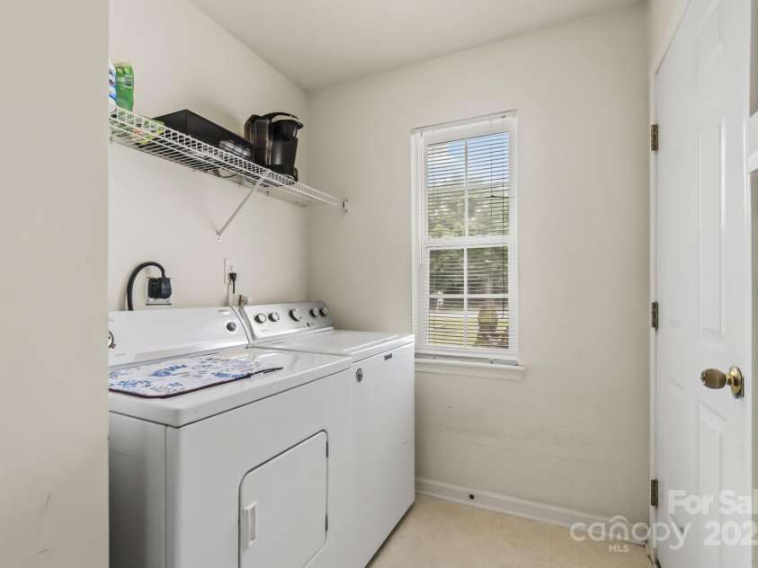 181 Mott Road, Mooresville, NC 28115.  MLS# CAR4254701, YatesRealty ID 17507. 
