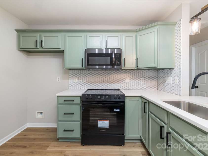 181 Mott Road, Mooresville, NC 28115.  MLS# CAR4310732, YatesRealty ID 17507. 