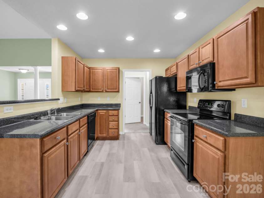 38 Black River Road, Fletcher, NC 28732.  MLS# CAR4372996, YatesRealty ID 17508. 