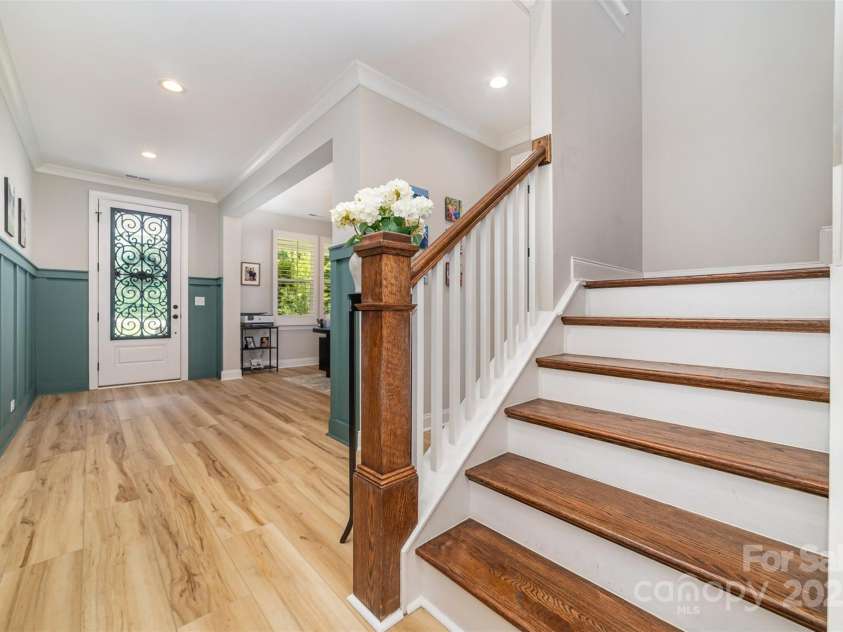 148 Powder Spring Drive, Statesville, NC 28677.  MLS# CAR4266831, YatesRealty ID 17509. 