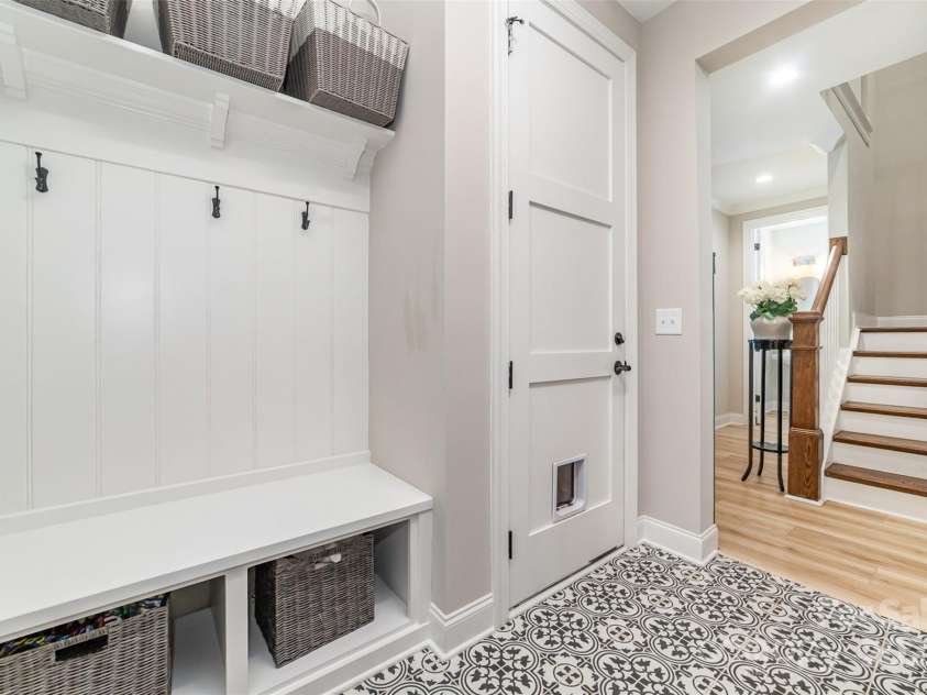 148 Powder Spring Drive, Statesville, NC 28677.  MLS# CAR4266831, YatesRealty ID 17509. 