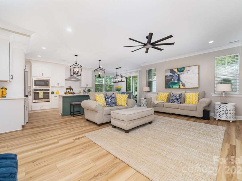 148 Powder Spring Drive, Statesville, NC 28677.  MLS# CAR4266831, YatesRealty ID 17509. 