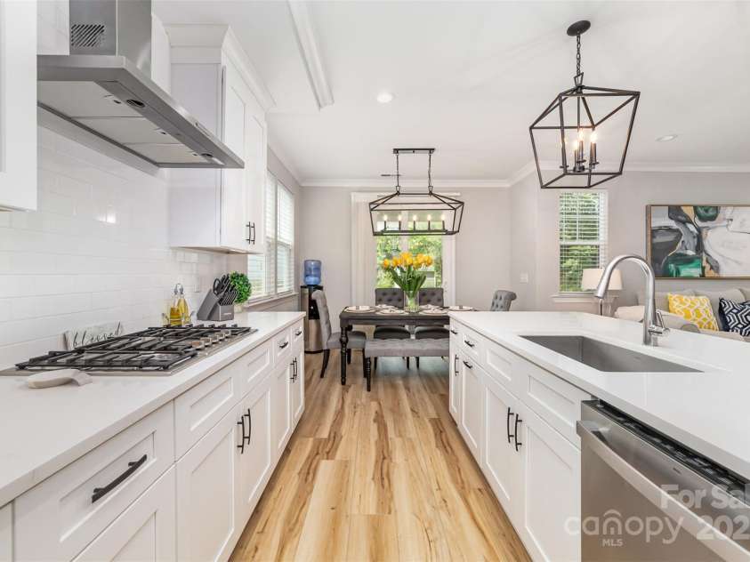 148 Powder Spring Drive, Statesville, NC 28677.  MLS# CAR4266831, YatesRealty ID 17509. 