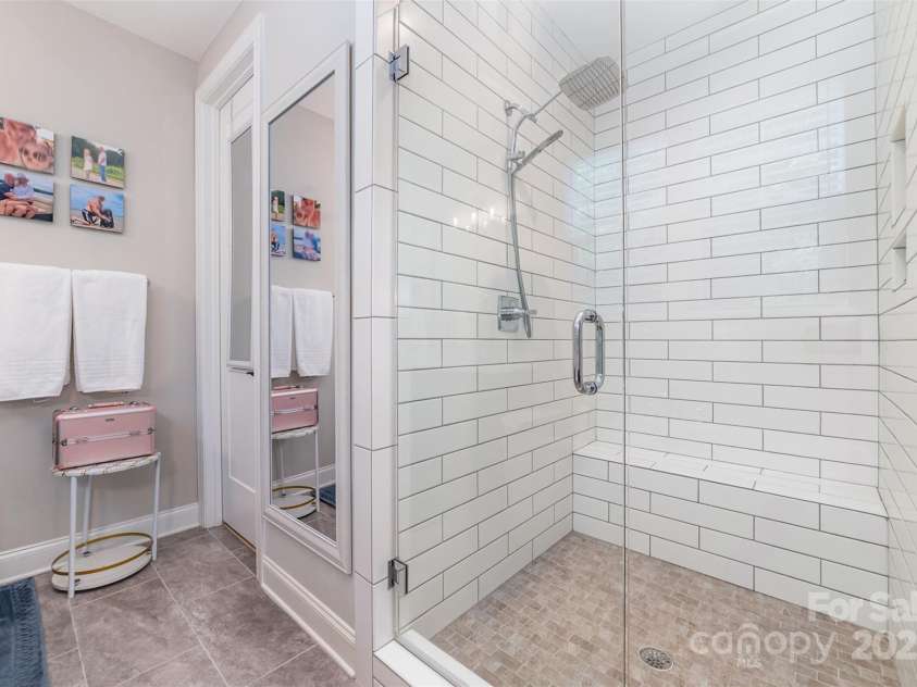 148 Powder Spring Drive, Statesville, NC 28677.  MLS# CAR4266831, YatesRealty ID 17509. 