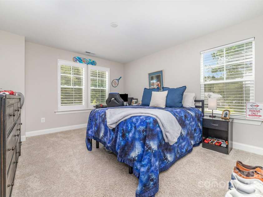 148 Powder Spring Drive, Statesville, NC 28677.  MLS# CAR4266831, YatesRealty ID 17509. 