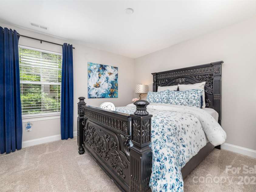 148 Powder Spring Drive, Statesville, NC 28677.  MLS# CAR4266831, YatesRealty ID 17509. 