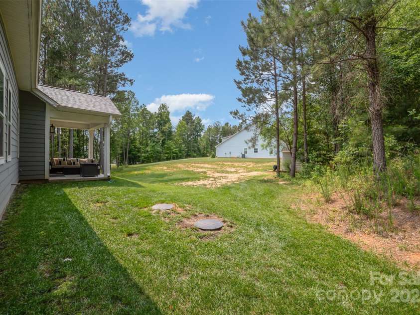 148 Powder Spring Drive, Statesville, NC 28677.  MLS# CAR4266831, YatesRealty ID 17509. 