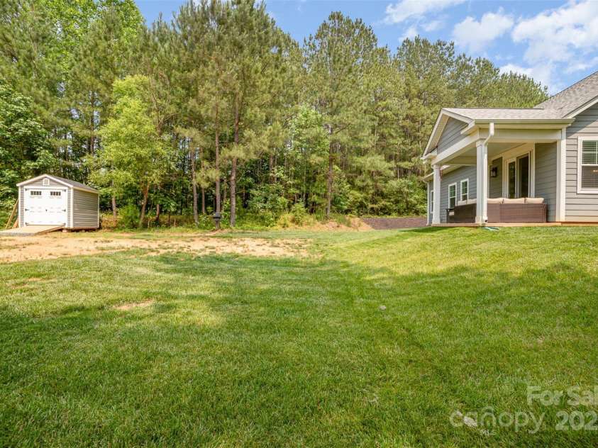 148 Powder Spring Drive, Statesville, NC 28677.  MLS# CAR4266831, YatesRealty ID 17509. 