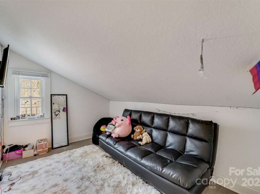 510 Hughes Branch Road, Bryson City, NC 28713.  MLS# CAR4232126, YatesRealty ID 1751. 