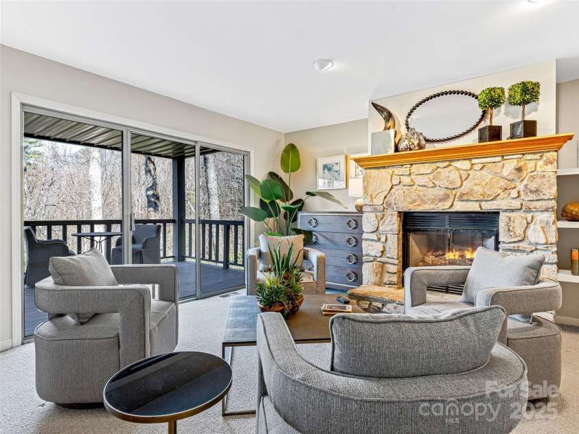 188 Club Colony Lane, Lake Toxaway, NC 28747.  MLS# CAR4231928, YatesRealty ID 17513. 