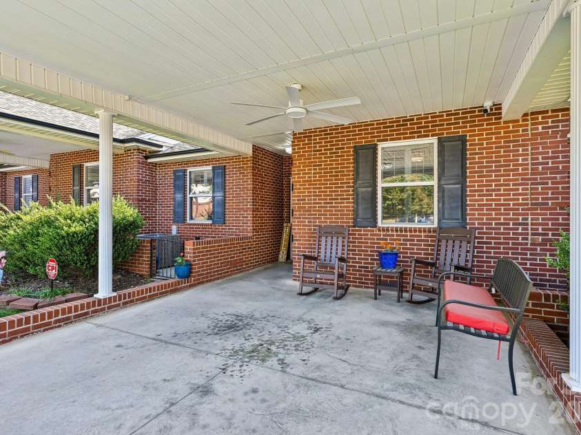 3868 Sage Court, Denver, NC 28037.  MLS# CAR4374224, YatesRealty ID 17516. 