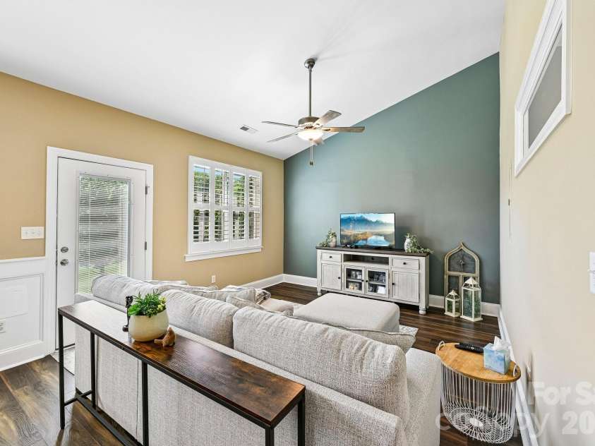 3868 Sage Court, Denver, NC 28037.  MLS# CAR4374224, YatesRealty ID 17516. 