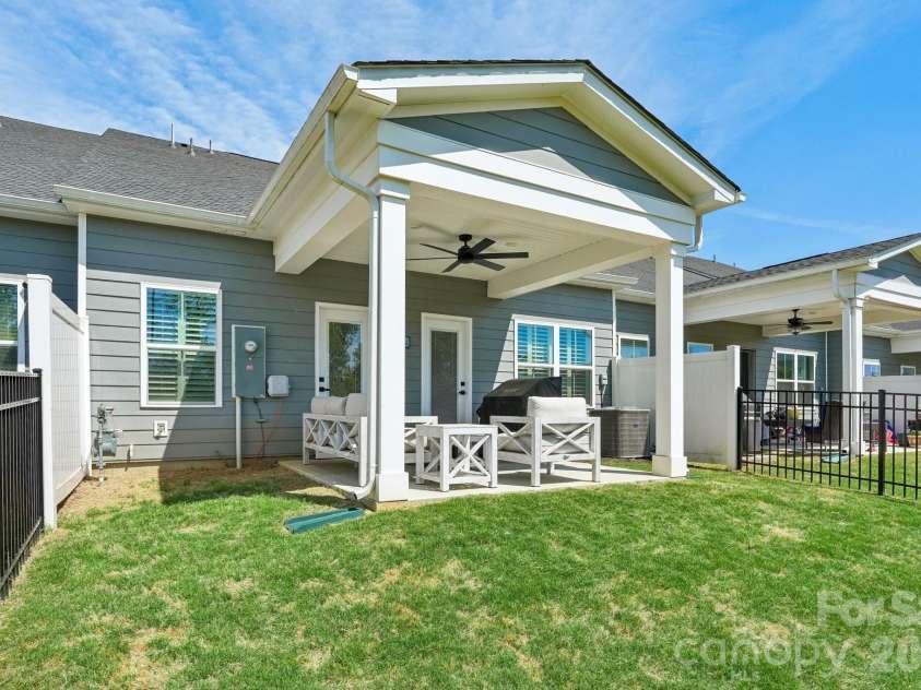 6273 Ashton Park Drive, Denver, NC 28037.  MLS# CAR4373673, YatesRealty ID 17517. 