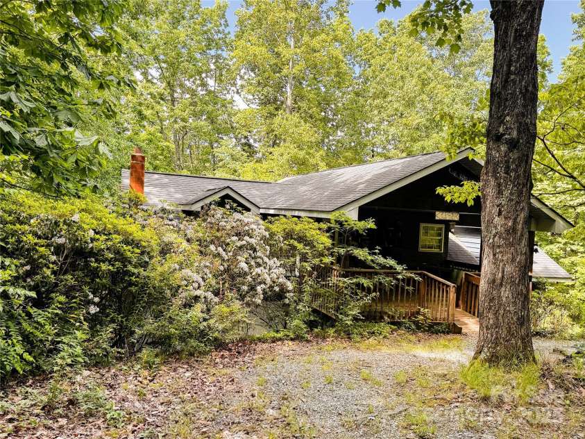 60 Mountain Page Road, Saluda, NC 28773.  MLS# CAR4259740, YatesRealty ID 17518. 