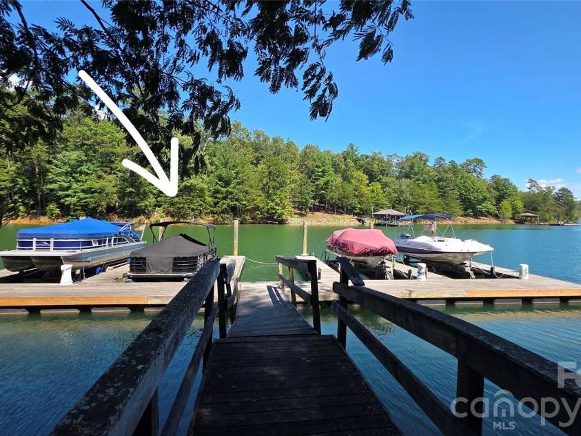 94 Osprey Roost Drive, Nebo, NC 28761.  MLS# CAR4296023, YatesRealty ID 17519. Deeded slip