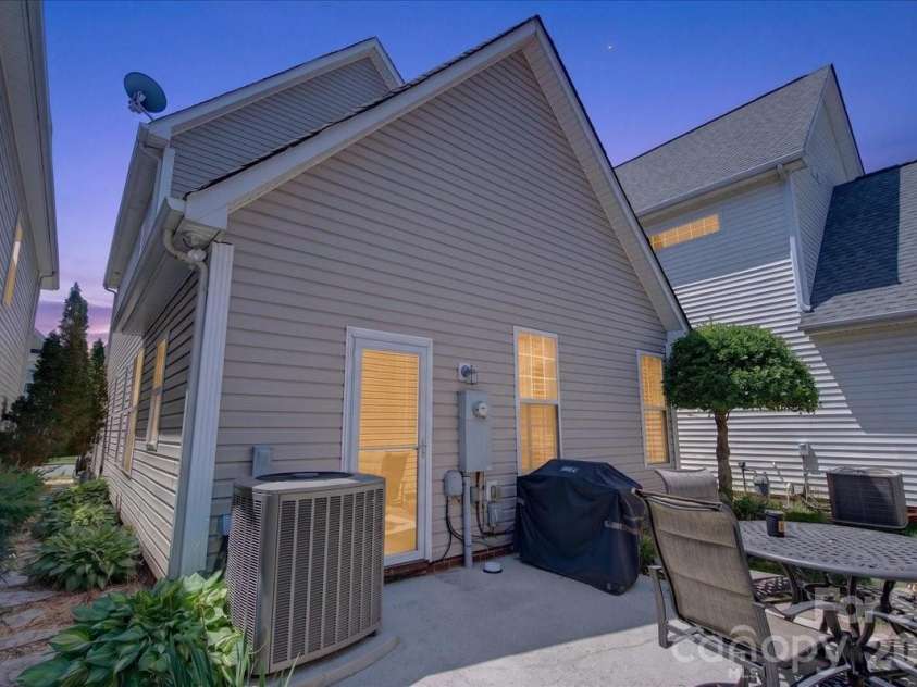 5106 Alysheba Drive, Indian Trail, NC 28079.  MLS# CAR4374847, YatesRealty ID 17520. 