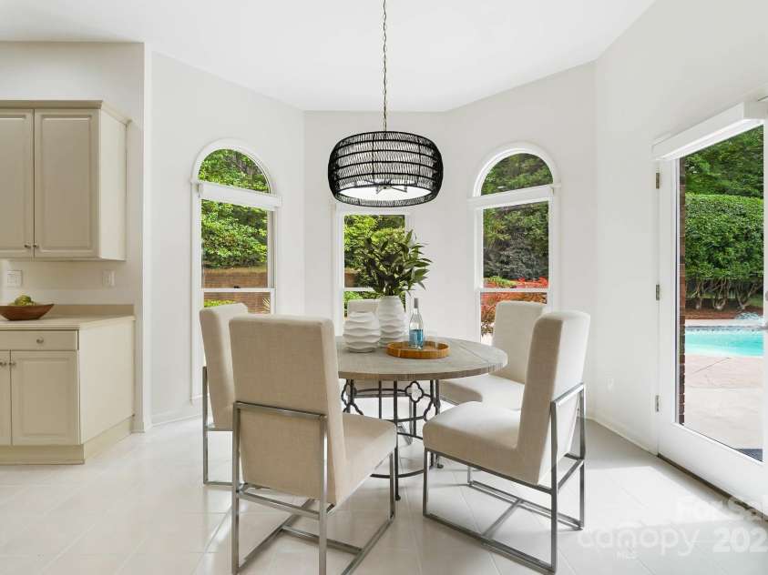 1245 Bellemeade Lane, Charlotte, NC 28270.  MLS# CAR4253437, YatesRealty ID 17521. 