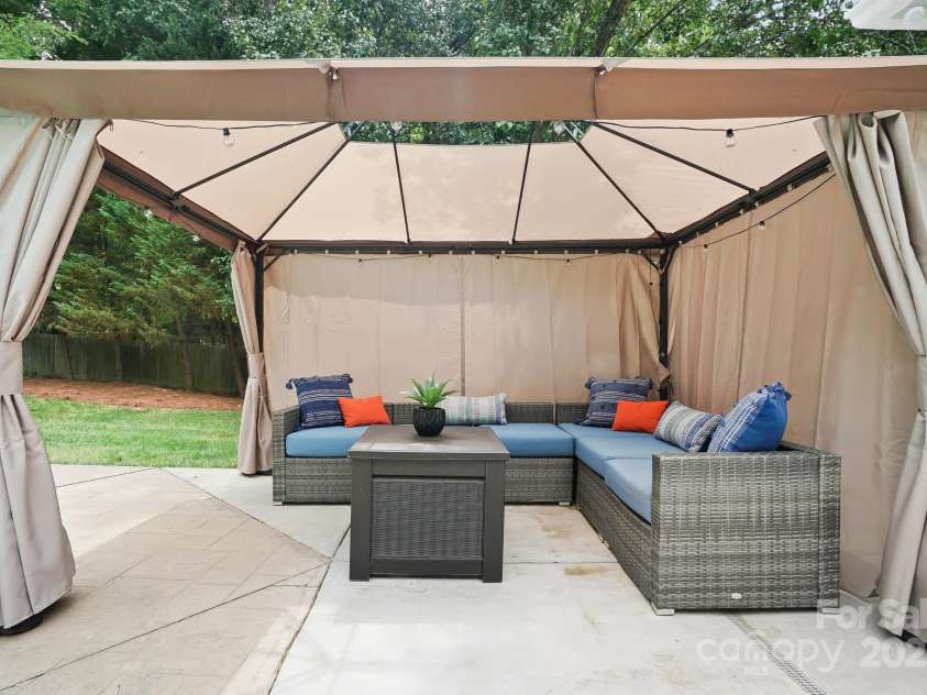 1245 Bellemeade Lane, Charlotte, NC 28270.  MLS# CAR4253437, YatesRealty ID 17521. 
