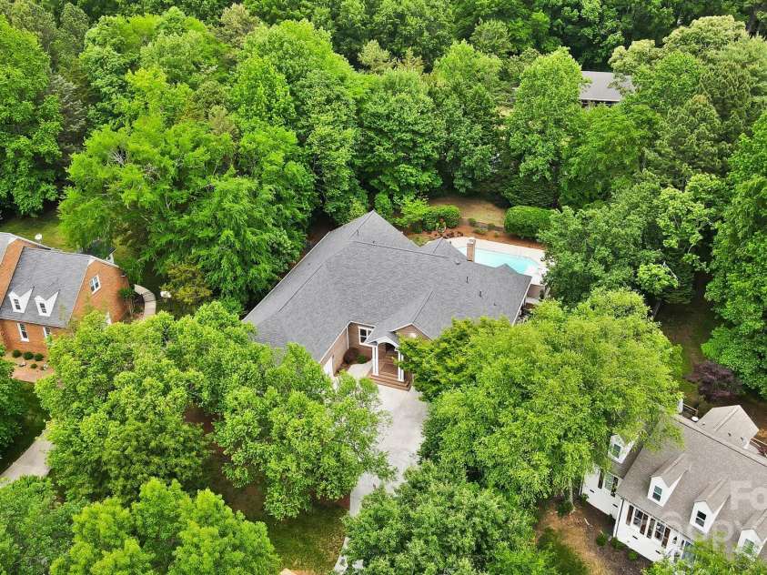 1245 Bellemeade Lane, Charlotte, NC 28270.  MLS# CAR4253437, YatesRealty ID 17521. 