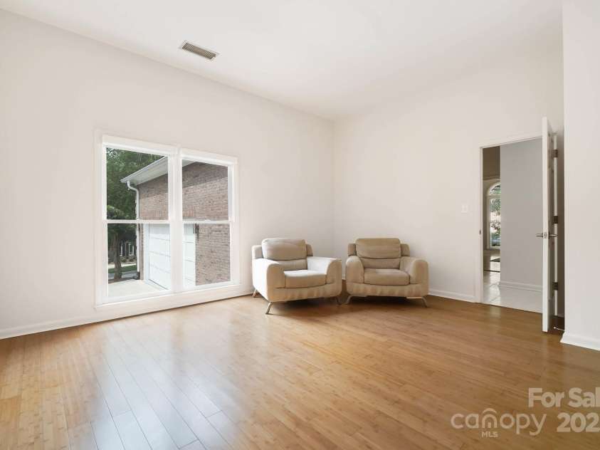 1245 Bellemeade Lane, Charlotte, NC 28270.  MLS# CAR4253437, YatesRealty ID 17521. Bedroom #4.