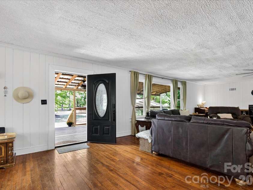 30640 Lockwood Drive, Albemarle, NC 28001.  MLS# CAR4363484, YatesRealty ID 17523. 