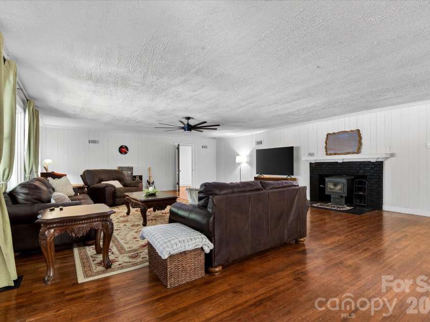 30640 Lockwood Drive, Albemarle, NC 28001.  MLS# CAR4363484, YatesRealty ID 17523. 