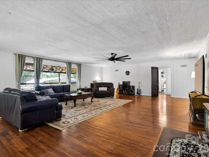 30640 Lockwood Drive, Albemarle, NC 28001.  MLS# CAR4363484, YatesRealty ID 17523. 