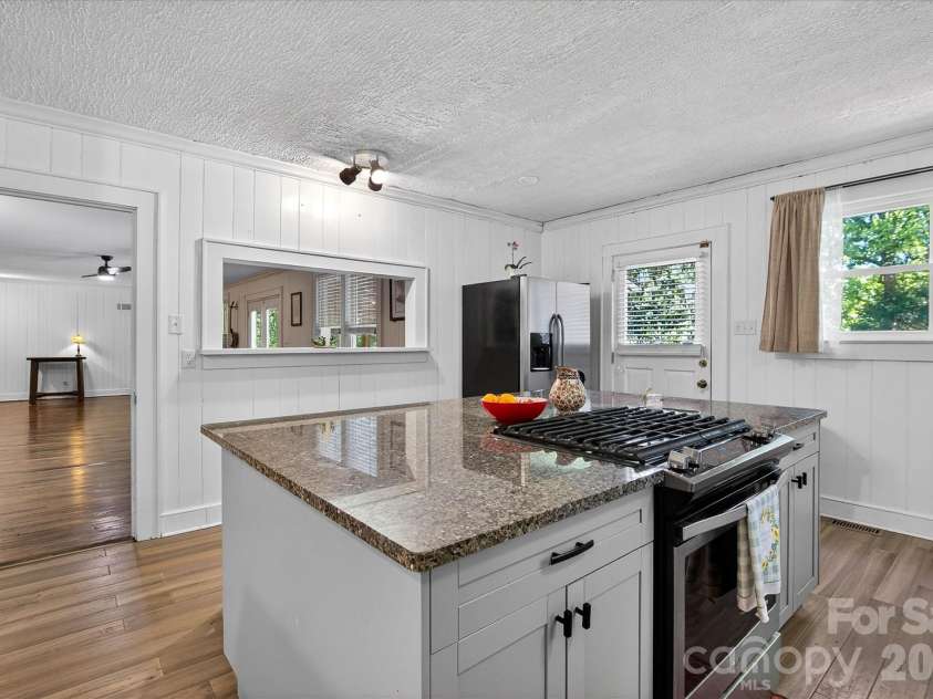 30640 Lockwood Drive, Albemarle, NC 28001.  MLS# CAR4363484, YatesRealty ID 17523. 