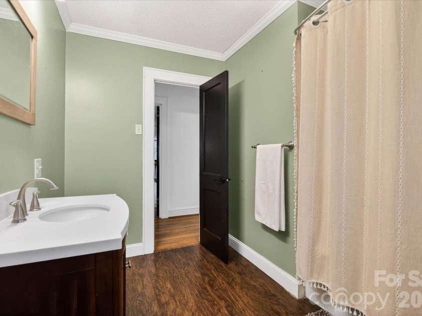 30640 Lockwood Drive, Albemarle, NC 28001.  MLS# CAR4363484, YatesRealty ID 17523. 