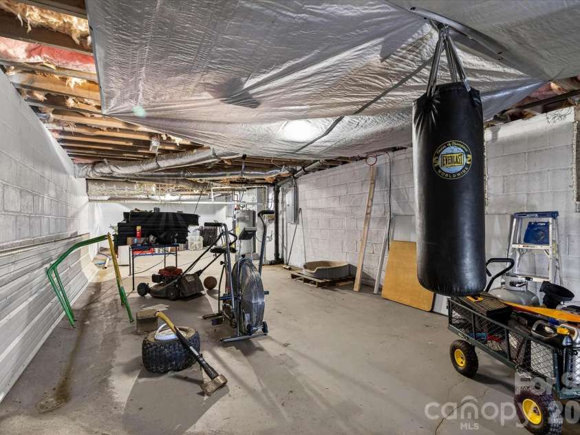 30640 Lockwood Drive, Albemarle, NC 28001.  MLS# CAR4363484, YatesRealty ID 17523. 