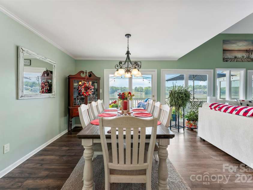 812 Bell Post Road, Belmont, NC 28012.  MLS# CAR4265548, YatesRealty ID 17523. 