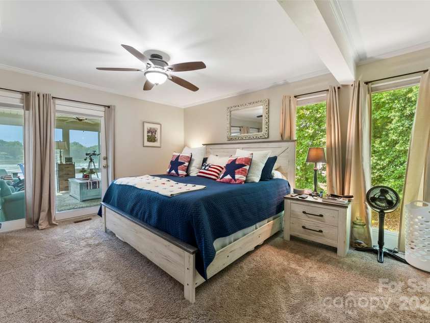 812 Bell Post Road, Belmont, NC 28012.  MLS# CAR4265548, YatesRealty ID 17523. 