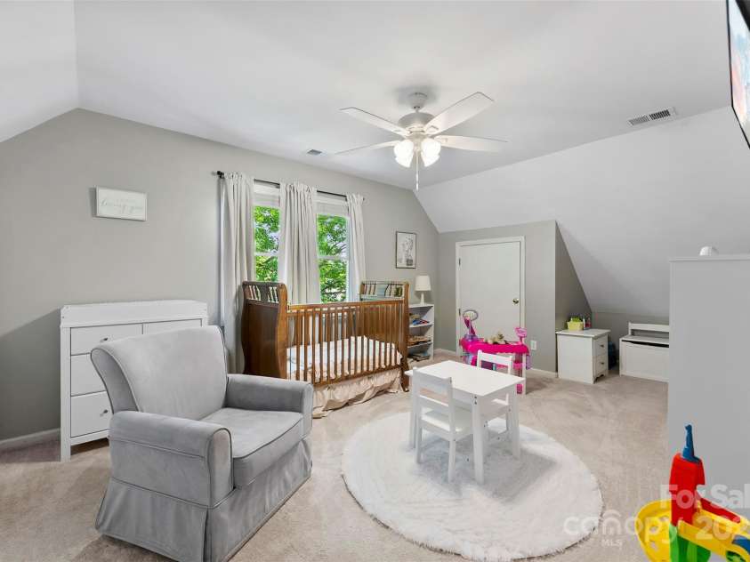 812 Bell Post Road, Belmont, NC 28012.  MLS# CAR4265548, YatesRealty ID 17523. 