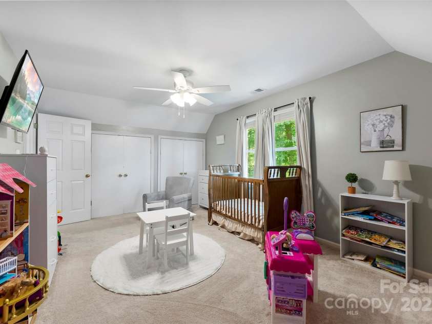 812 Bell Post Road, Belmont, NC 28012.  MLS# CAR4265548, YatesRealty ID 17523. 