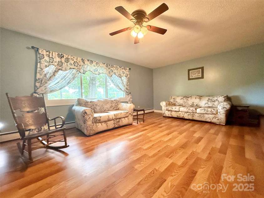 3158 Salisbury Highway, Statesville, NC 28677.  MLS# CAR4266177, YatesRealty ID 17524. 