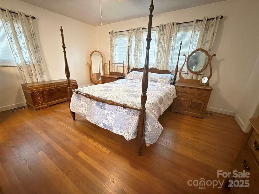 3158 Salisbury Highway, Statesville, NC 28677.  MLS# CAR4266177, YatesRealty ID 17524. Primary Bedroom