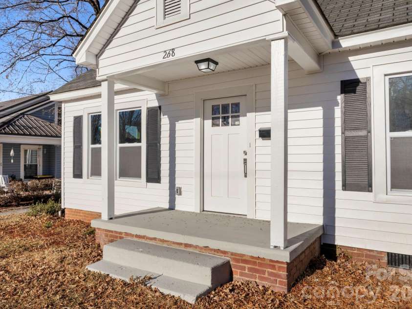266 Moore Drive, Concord, NC 28025.  MLS# CAR4330660, YatesRealty ID 17526. 