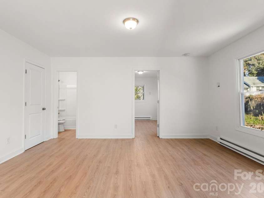 266 Moore Drive, Concord, NC 28025.  MLS# CAR4330660, YatesRealty ID 17526. Living Room unit 1