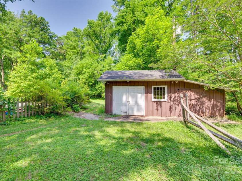 257 Amity Drive, York, SC 29745.  MLS# CAR4265743, YatesRealty ID 17528. Shed